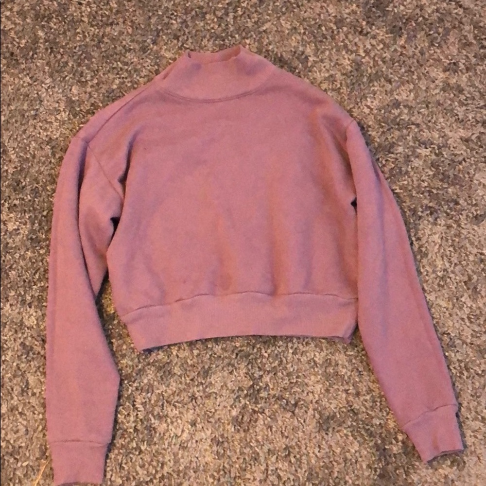 Purple cropped hoodie with turtleneck